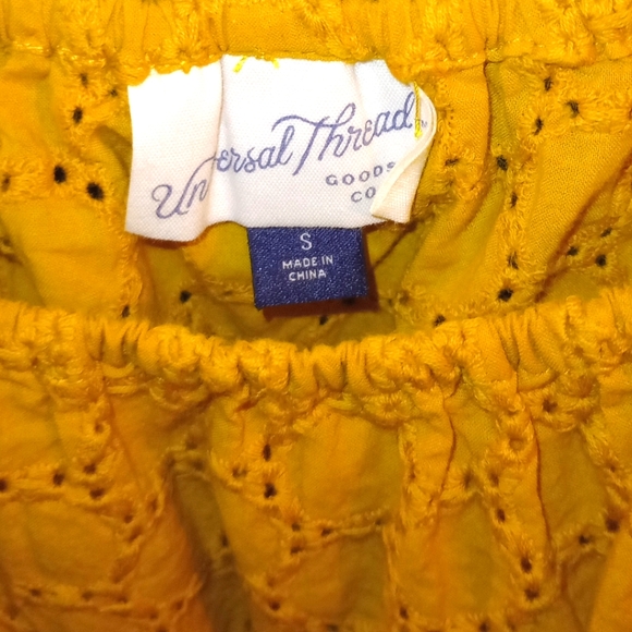 Universal Thread Top - Picture 3 of 5